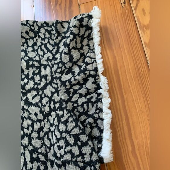 THML Top  - Picture 6 of 8